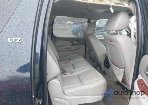 2008 Chevrolet Suburban 1500 Ltz z USA, uszkodzony, nr VIN 3GNFK16388G193461